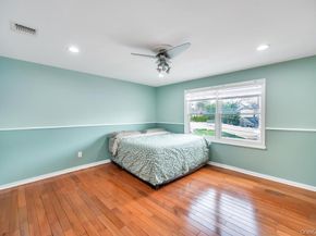 6 Garden Circle, Syosset NY 11791