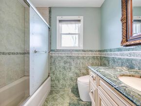 6 Garden Circle, Syosset NY 11791