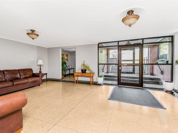4265 Webster Avenue 4C, Bronx NY 10470