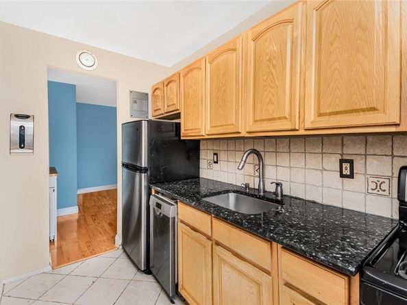 4265 Webster Avenue 4C, Bronx NY 10470