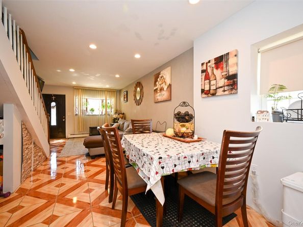 102-25 163 Drive, Howard Beach NY 11414