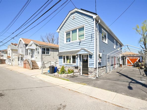 102-25 163 Drive, Howard Beach NY 11414