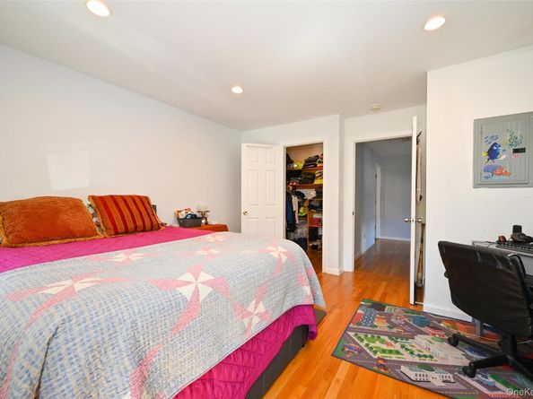 102-25 163 Drive, Howard Beach NY 11414