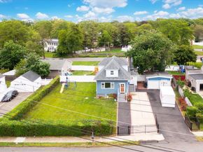 545 Mount Avenue, West Babylon NY 11704
