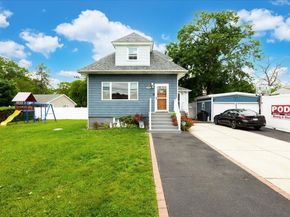 545 Mount Avenue, West Babylon NY 11704