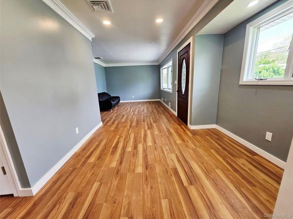 30 Eugene Drive, Kings Park NY 11754