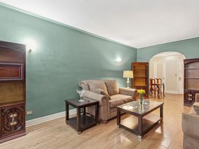 117-01 park lane south C 1F, Kew Gardens NY 11418