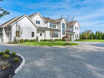 1449 Deerfield