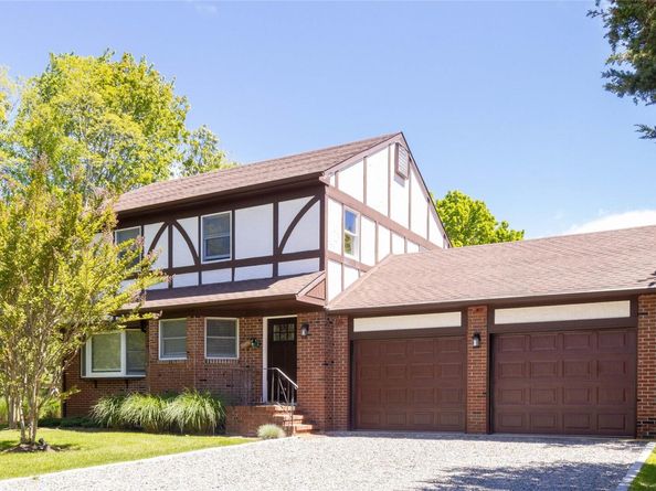 3190 The Long Way, East Marion NY 11939