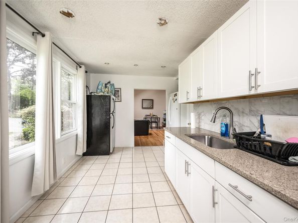 929 Fox Meadow Road, Yorktown Heights NY 10598
