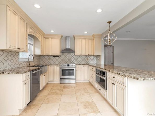 2492 Lefferts Place, Bellmore NY 11710