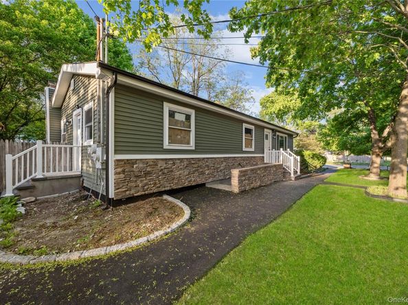 545 Granny Road, Medford NY 11763