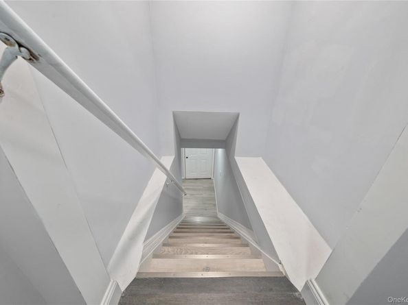 545 Granny Road, Medford NY 11763