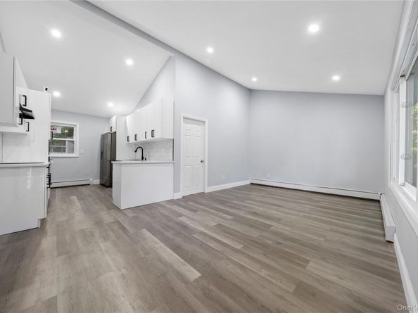 545 Granny Road, Medford NY 11763