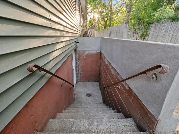 545 Granny Road, Medford NY 11763