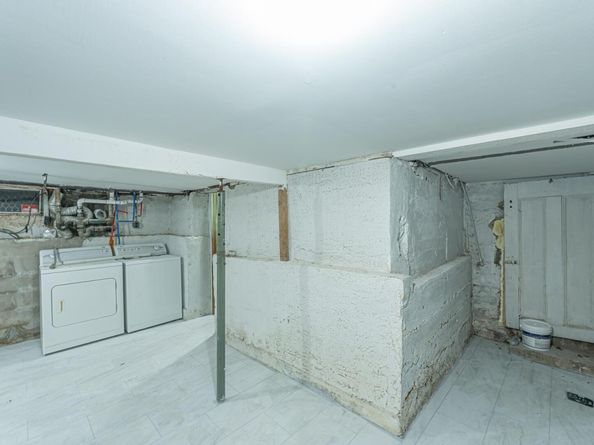 334 Gillette Street, Dix Hills NY 11746