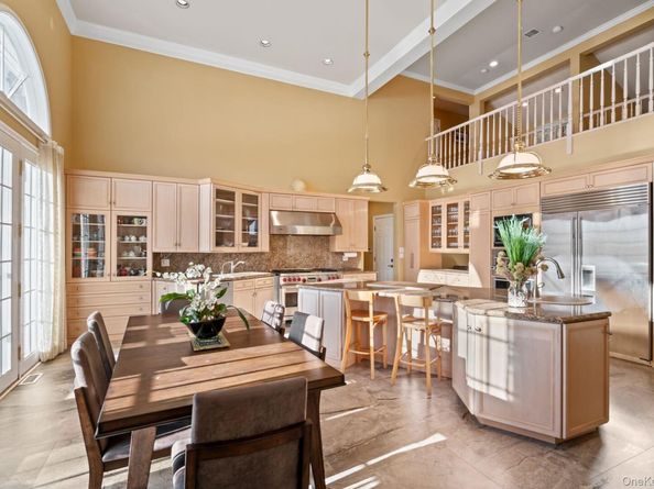 19 Mallard Drive, Lloyd Harbor NY 11743