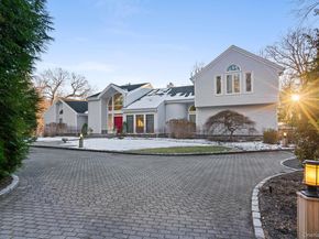 19 Mallard Drive, Lloyd Harbor NY 11743
