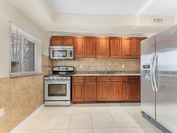 2925 Morgan Avenue, Bronx NY 10469