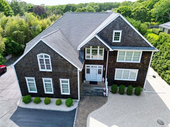 69 Old Depot Road, Quogue NY 11959