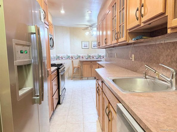 83-30 98 Street 1A, Woodhaven NY 11421
