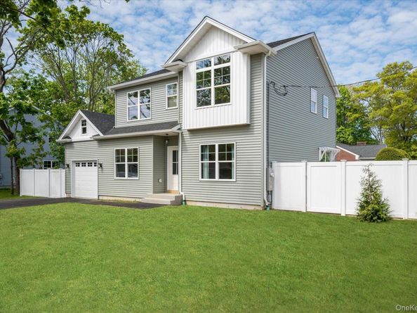 158 Mount Vernon Avenue, Patchogue NY 11772
