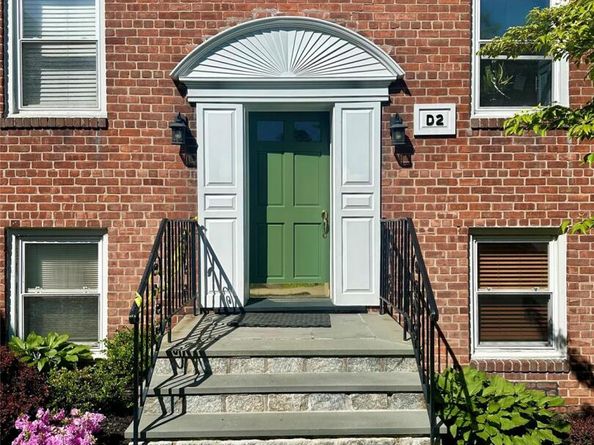 95 N Broadway D22, White Plains NY 10603