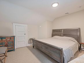 15 Northridge Street, Huntington Station NY 11746