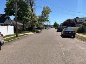 15 E Jackson Avenue, Babylon NY 11702