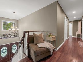 2 Seaview Ledge, Shoreham NY 11786