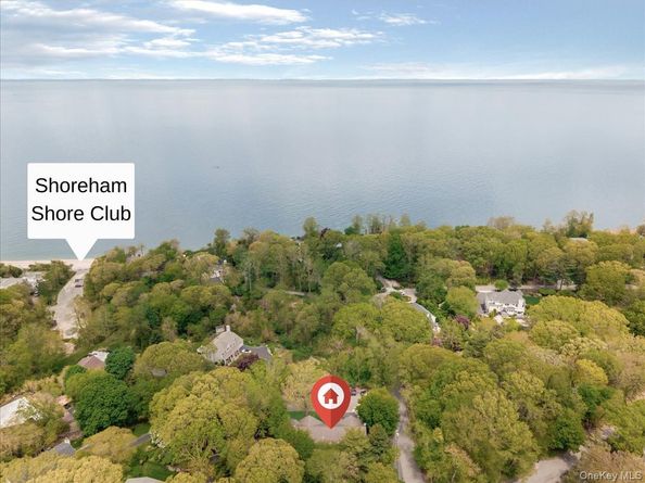 2 Seaview Ledge, Shoreham NY 11786