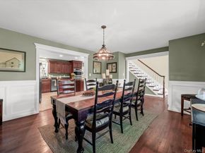 2 Seaview Ledge, Shoreham NY 11786