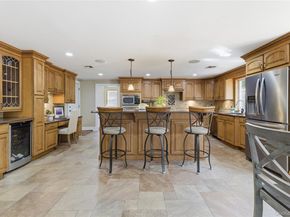 4 Crabapple Court, Mount Sinai NY 11766