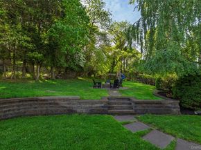 4 Crabapple Court, Mount Sinai NY 11766