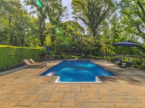 4 Crabapple Court, Mount Sinai NY 11766