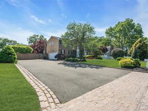 18 Ron Court, Commack NY 11725