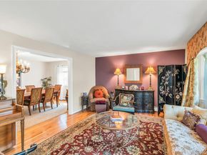 18 Ron Court, Commack NY 11725
