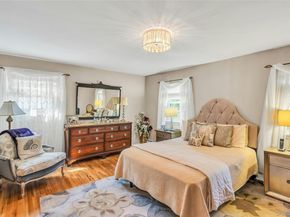 18 Ron Court, Commack NY 11725