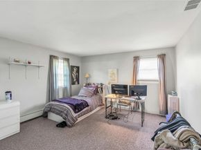 18 Ron Court, Commack NY 11725