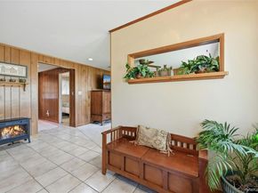 10 Darien Place, East Northport NY 11731