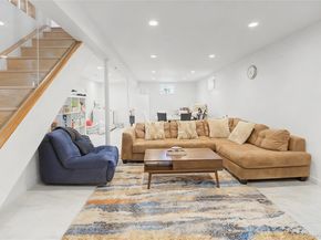 5816 198th Street, Fresh Meadows NY 11365