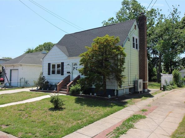 96 Fir Street, Valley Stream NY 11580