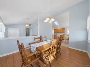 40 Willow Court, Manorville NY 11949