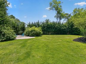322 Rose Lane, Smithtown NY 11787