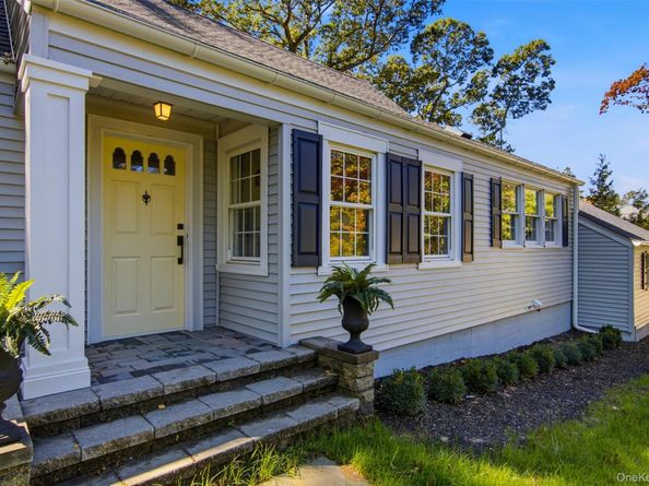 34 Old Field Road, Setauket NY 11733