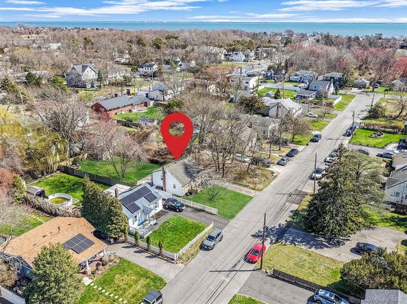 35 Thorburn Avenue, Patchogue NY 11772