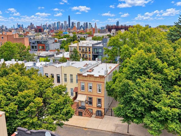 329 22nd Street, Brooklyn NY 11215