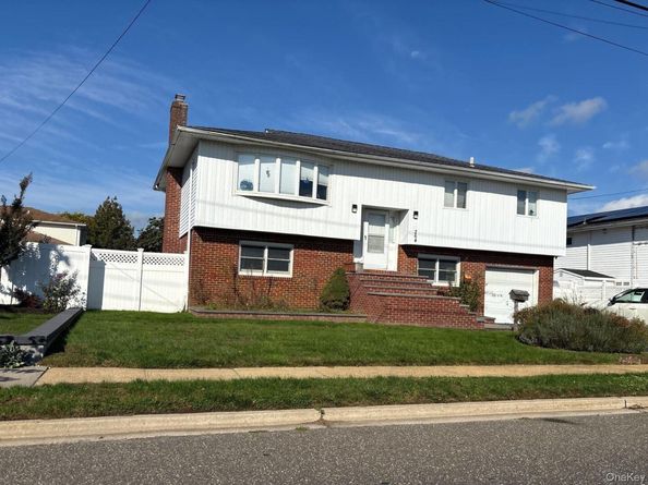 264 Forest Avenue, Massapequa NY 11758