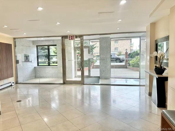 99-60 63rd Road 5W, Rego Park NY 11374