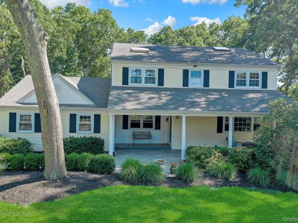 24 Fox Road, East Setauket NY 11733